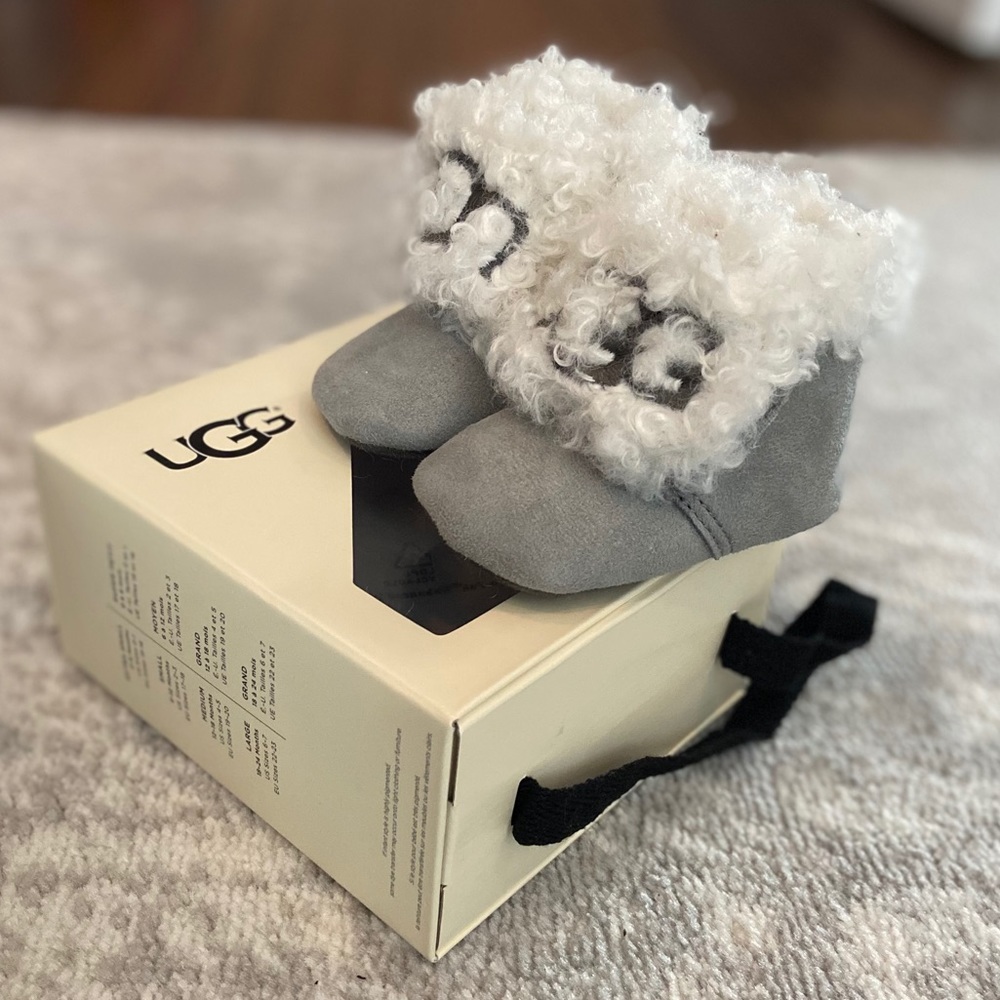 NWT Baby UGG, 0/1
